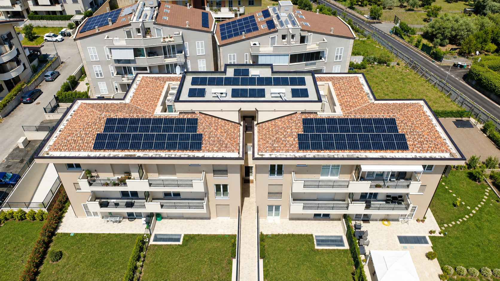 Impianto su palazzina(foto con drone)